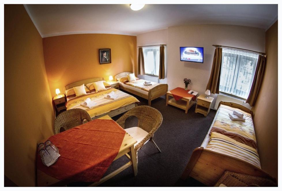 Horsky Hotel Snezenka Hynčice pod Sušinou Exteriör bild